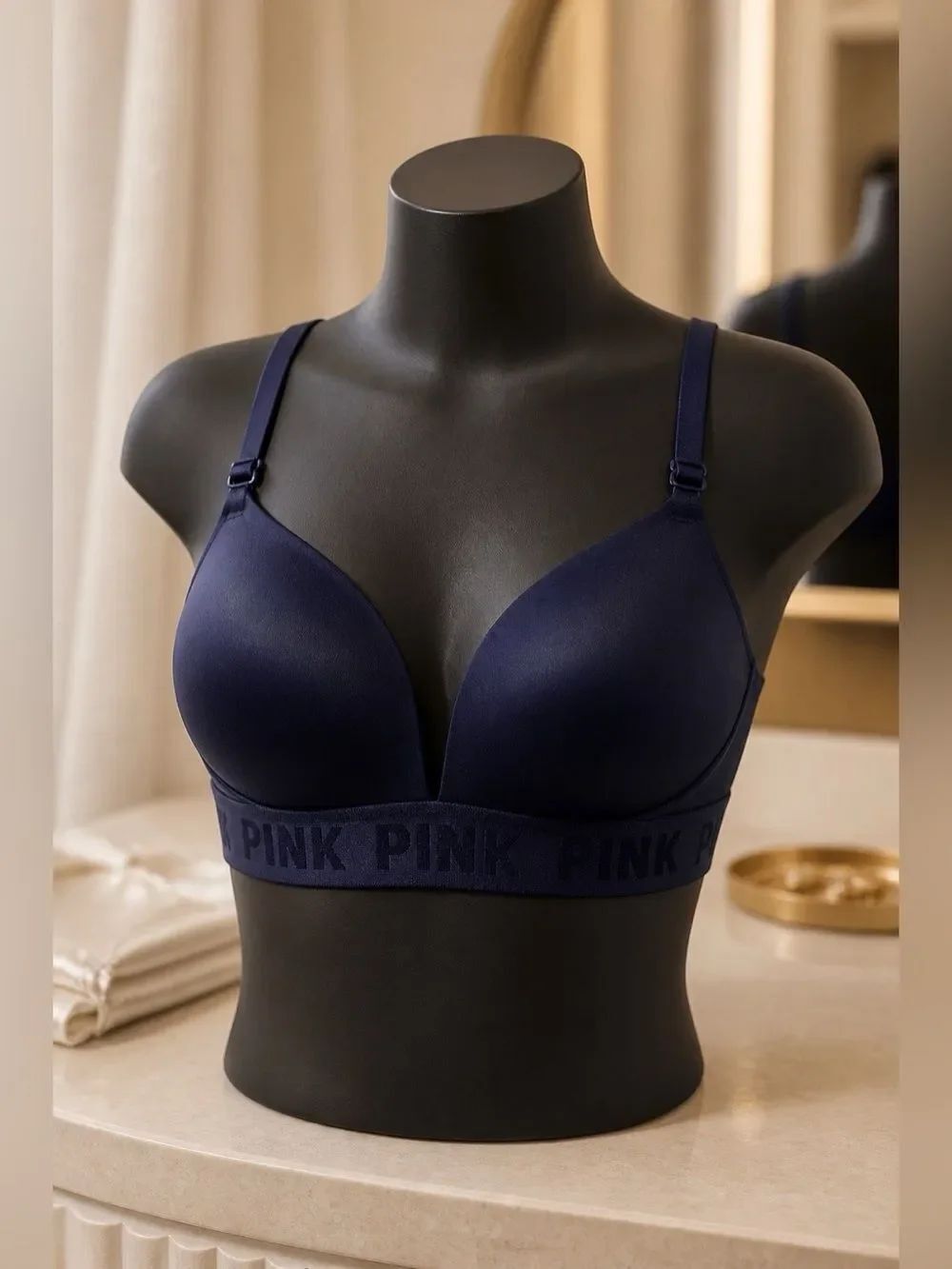 BLUE
WEAR EVERYWHERE WIRELESS PUSH UP BY PINK 32A